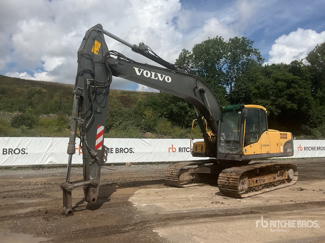 Volvo EC210 Cl Tracked Excavator - Kāpurķēžu ekskavators: foto 2 Volvo EC210 Cl Tracked Excavator - Kāpurķēžu ekskavators: foto 2