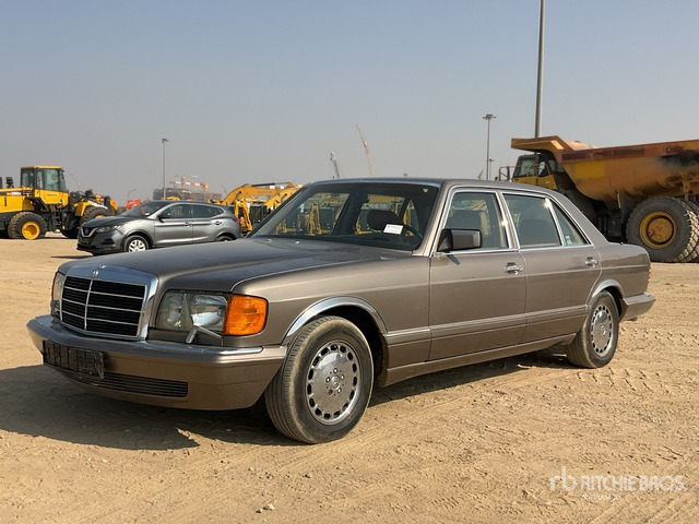 1989 Mercedes-Benz 560SEL Classic Car - Vieglā automašīna: foto 1 1989 Mercedes-Benz 560SEL Classic Car - Vieglā automašīna: foto 1