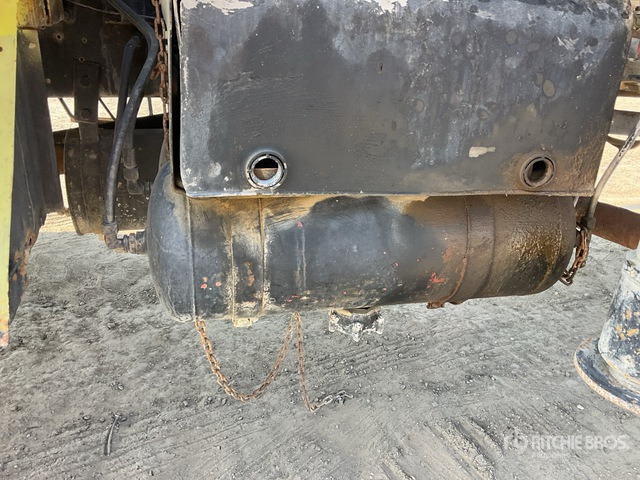 1996 Iveco PM 14522 Knuckle Boom on 4x4 Flatbed Truck with Crane - Bortu kravas automašīna/ Platforma, Kravas auto ar manipulatoru: foto 4 1996 Iveco PM 14522 Knuckle Boom on 4x4 Flatbed Truck with Crane - Bortu kravas automašīna/ Platforma, Kravas auto ar manipulatoru: foto 4