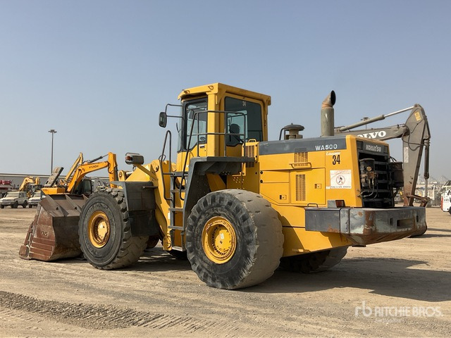 2004 Komatsu WA500-3 - Riteņu iekrāvējs: foto 3 2004 Komatsu WA500-3 - Riteņu iekrāvējs: foto 3
