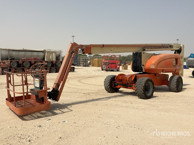 2005 JLG 800AJ 4WD Diesel Articulating Boom Lift - Izlices pacēlājs: foto 1 2005 JLG 800AJ 4WD Diesel Articulating Boom Lift - Izlices pacēlājs: foto 1