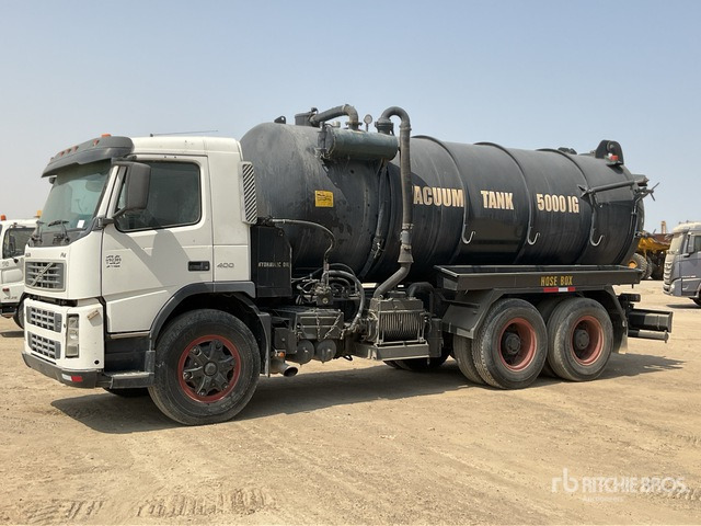 2008 Volvo FM400 6x4 20000 Liters Vacuum Tanker Truck - Asenizācijas mašīna: foto 2 2008 Volvo FM400 6x4 20000 Liters Vacuum Tanker Truck - Asenizācijas mašīna: foto 2