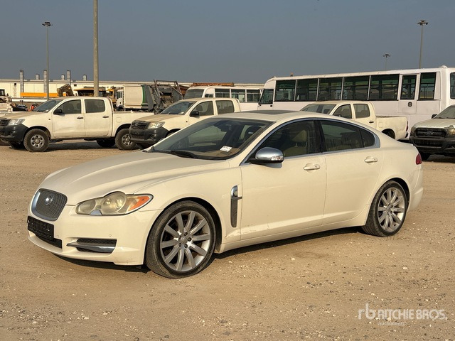 2009 Jaguar XF Automobile - Vieglā automašīna: foto 1 2009 Jaguar XF Automobile - Vieglā automašīna: foto 1