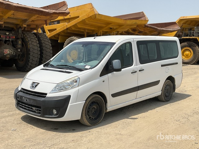 2010 Peugeot Expert Tepee - Pasažieru furgons: foto 1 2010 Peugeot Expert Tepee - Pasažieru furgons: foto 1