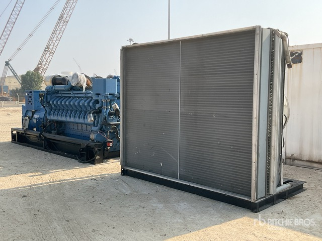 2010 Sdmo X2800 2800 kVA Skid-Mounted Generator Set - Elektroģenerators: foto 3 2010 Sdmo X2800 2800 kVA Skid-Mounted Generator Set - Elektroģenerators: foto 3