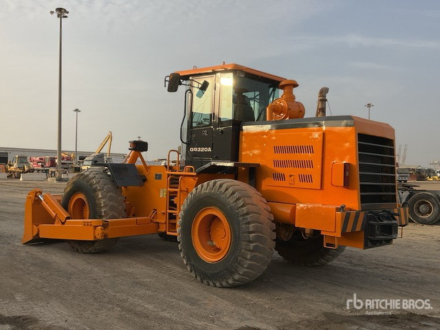 2010 Yutong GQ320A - Buldozers: foto 3 2010 Yutong GQ320A - Buldozers: foto 3