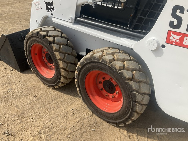 2011 Bobcat S130 - Kompaktiekrāvējs: foto 5 2011 Bobcat S130 - Kompaktiekrāvējs: foto 5