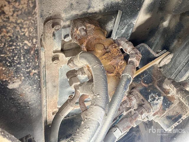 2011 Cat 962H (Inoperable) Wheel Loader - Riteņu iekrāvējs: foto 4 2011 Cat 962H (Inoperable) Wheel Loader - Riteņu iekrāvējs: foto 4