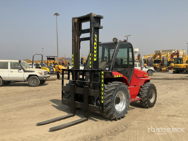 2012 Manitou M-X50-4 4x4 Rough Terrain Forklift - Bezceļu autokrāvējs: foto 2 2012 Manitou M-X50-4 4x4 Rough Terrain Forklift - Bezceļu autokrāvējs: foto 2