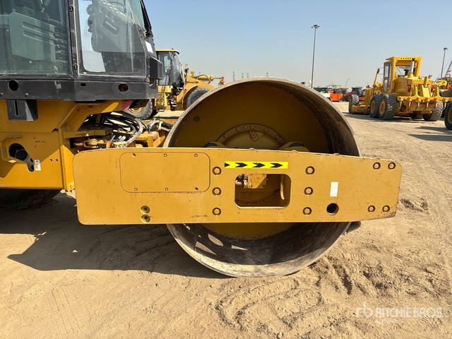 2013 Cat CS-533E Smooth Drum Compactor - Vibrorullis: foto 4 2013 Cat CS-533E Smooth Drum Compactor - Vibrorullis: foto 4