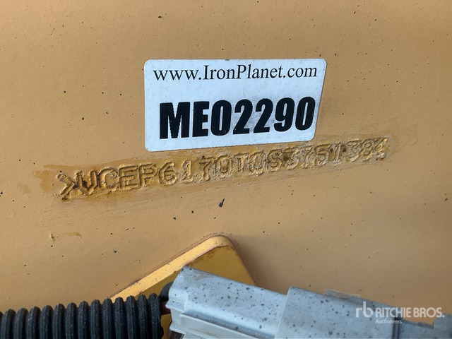 2013 Volvo PF6170 Asphalt Paver - Asfalta klājējs: foto 1 2013 Volvo PF6170 Asphalt Paver - Asfalta klājējs: foto 1