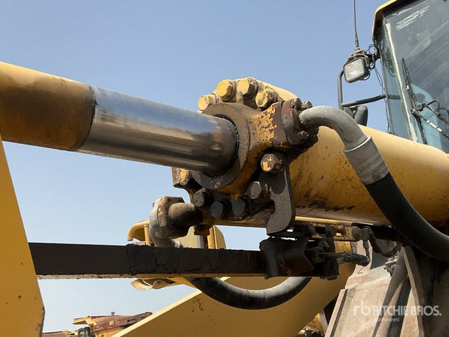 2014 Komatsu WA470-5 - Riteņu iekrāvējs: foto 5 2014 Komatsu WA470-5 - Riteņu iekrāvējs: foto 5