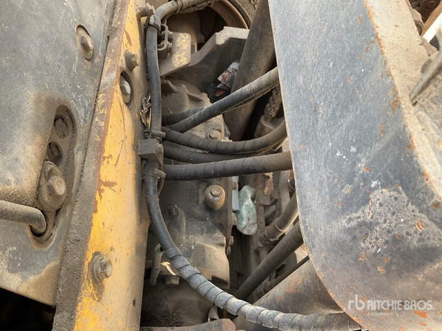 2015 Komatsu FH40-1 4 ton Forklift - Dīzeļiekrāvējs: foto 5 2015 Komatsu FH40-1 4 ton Forklift - Dīzeļiekrāvējs: foto 5