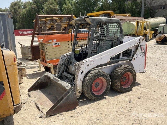 2016 Bobcat S450 (Inoperable) Skid Steer Loader - Kompaktiekrāvējs: foto 2 2016 Bobcat S450 (Inoperable) Skid Steer Loader - Kompaktiekrāvējs: foto 2