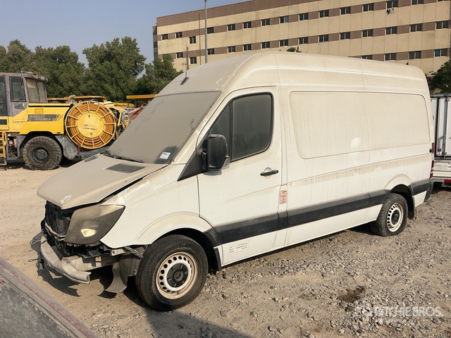 2016 Mercedes-Benz Sprinter 316 (Inoperable) Cargo Van - Kravas mikroautobuss: foto 2 2016 Mercedes-Benz Sprinter 316 (Inoperable) Cargo Van - Kravas mikroautobuss: foto 2