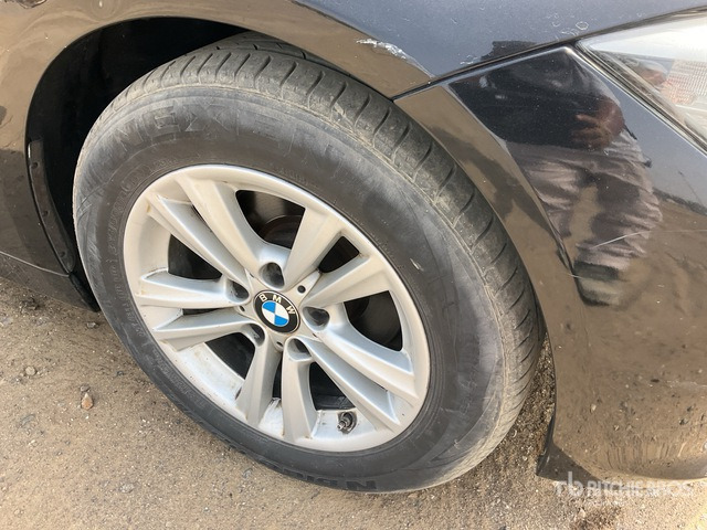 2017 BMW 318i Automobile - Vieglā automašīna: foto 5 2017 BMW 318i Automobile - Vieglā automašīna: foto 5