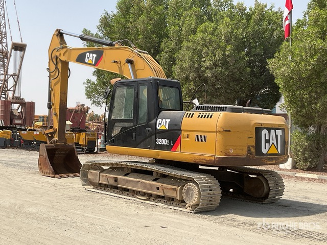 2017 Cat 320D2 Tracked Excavator - Kāpurķēžu ekskavators: foto 3 2017 Cat 320D2 Tracked Excavator - Kāpurķēžu ekskavators: foto 3