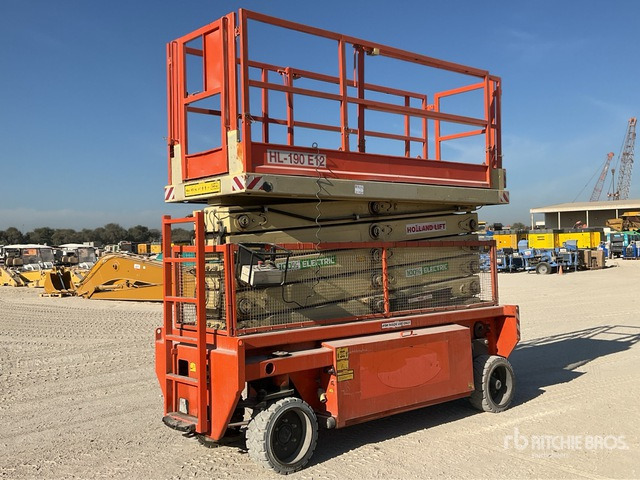 2017 Holland Lift 190E12 4x4 Electric Scissor Lift - Šķērveida pacēlājs: foto 1 2017 Holland Lift 190E12 4x4 Electric Scissor Lift - Šķērveida pacēlājs: foto 1