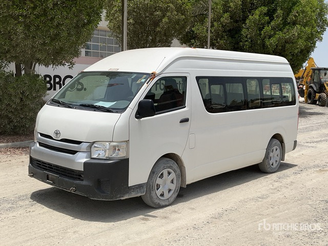 2018 Toyota Hiace High Roof 4x2 16-Seat Mini Bus - Mikroautobuss, Pasažieru furgons: foto 2 2018 Toyota Hiace High Roof 4x2 16-Seat Mini Bus - Mikroautobuss, Pasažieru furgons: foto 2