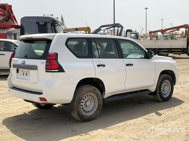2018 Toyota Prado 150L 4x4 SUV - SUV: foto 4 2018 Toyota Prado 150L 4x4 SUV - SUV: foto 4