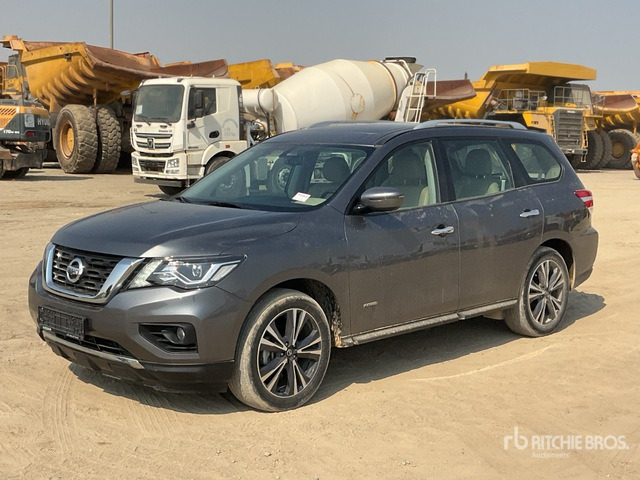 2020 Nissan Pathfinder 4WD Hybrid SUV - SUV: foto 1 2020 Nissan Pathfinder 4WD Hybrid SUV - SUV: foto 1