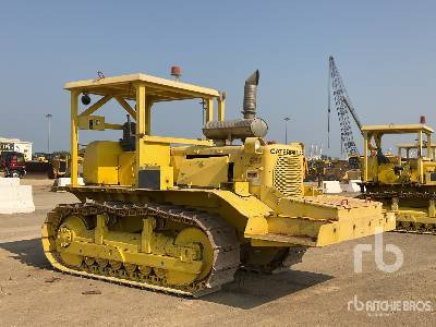 CAT D6C - Cauruļu licējs: foto 4 CAT D6C - Cauruļu licējs: foto 4