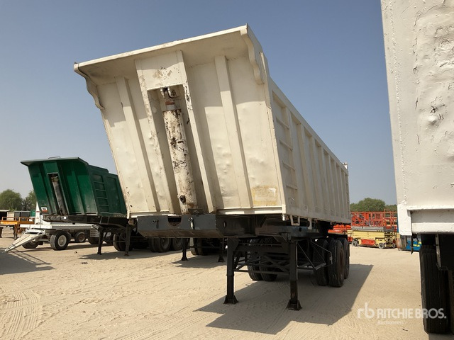 Gorica - Puspiekabe pašizgāzējs: foto 1 Gorica - Puspiekabe pašizgāzējs: foto 1