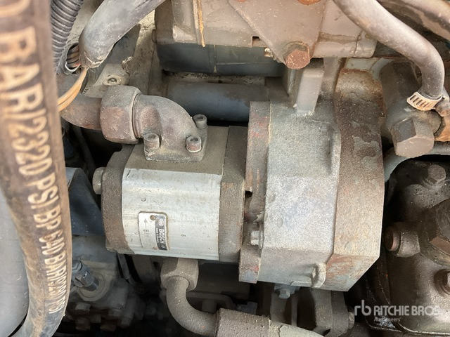 Hamm GRW18 Pneumatic Roller - Pneimatiskais veltnis: foto 5 Hamm GRW18 Pneumatic Roller - Pneimatiskais veltnis: foto 5