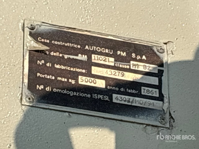 Iveco 110-17 Flatbed Truck with Crane - Bortu kravas automašīna/ Platforma, Kravas auto ar manipulatoru: foto 5 Iveco 110-17 Flatbed Truck with Crane - Bortu kravas automašīna/ Platforma, Kravas auto ar manipulatoru: foto 5