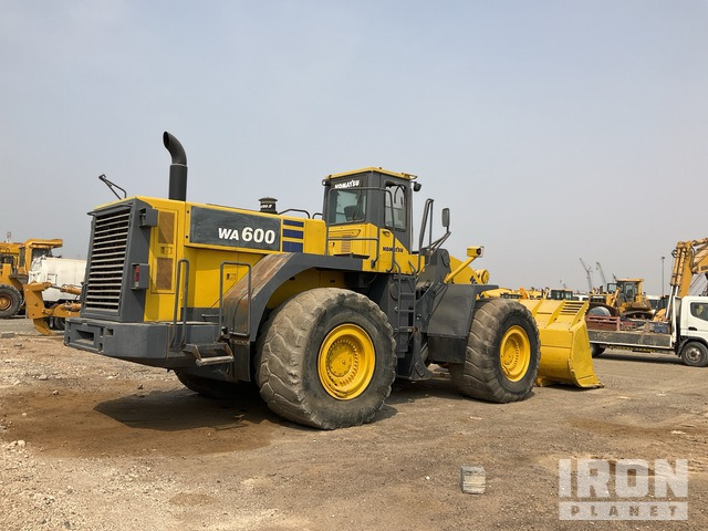 Komatsu WA600-6 Wheel Loader - Riteņu iekrāvējs: foto 3 Komatsu WA600-6 Wheel Loader - Riteņu iekrāvējs: foto 3