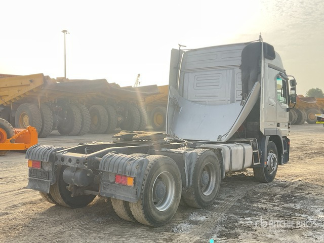 2007 Mercedes-Benz Actros 2644 6x4 T/A Sleeper Truck Tractor - Vilcējs: foto 4 2007 Mercedes-Benz Actros 2644 6x4 T/A Sleeper Truck Tractor - Vilcējs: foto 4