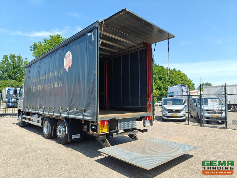 DAF CF 400 FAN 6x2/4 SpaceCab Euro6A - Schuifzeilenbak 7.7m + Laadklep 2000kg - HH Vloer - AanhangerKoppeling - Kravas automašīna ar tentu: foto 5 DAF CF 400 FAN 6x2/4 SpaceCab Euro6A - Schuifzeilenbak 7.7m + Laadklep 2000kg - HH Vloer - AanhangerKoppeling - Kravas automašīna ar tentu: foto 5