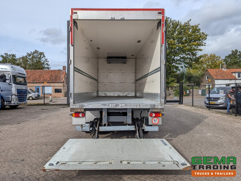 DAF FA LF55.300 4x2 Sleepcab 18T Euro5 Koel-VriesBak 6.45m + Carrier Supra 750 - Laadklep 1500KG (V781) - Izometriskais kravas automašīna: foto 4 DAF FA LF55.300 4x2 Sleepcab 18T Euro5 Koel-VriesBak 6.45m + Carrier Supra 750 - Laadklep 1500KG (V781) - Izometriskais kravas automašīna: foto 4
