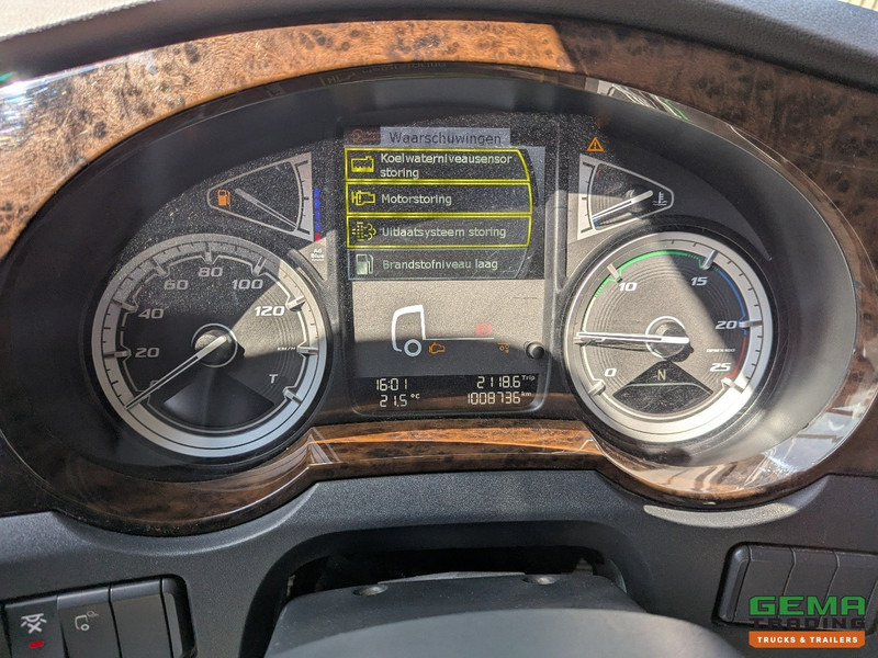 Bortu kravas automašīna/ Platforma DAF XF 530 FAN 6x2/4 SuperSpaceCab Euro6C - Retarder - OpenLaadbak 7.4M - SmartTacho V2 - NOKKENAS problem - 05/2026 APK: foto 17