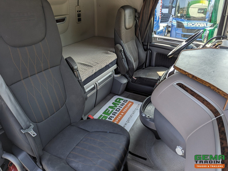 Bortu kravas automašīna/ Platforma DAF XF 530 FAN 6x2/4 SuperSpaceCab Euro6C - Retarder - OpenLaadbak 7.4M - SmartTacho V2 - NOKKENAS problem - 05/2026 APK: foto 7