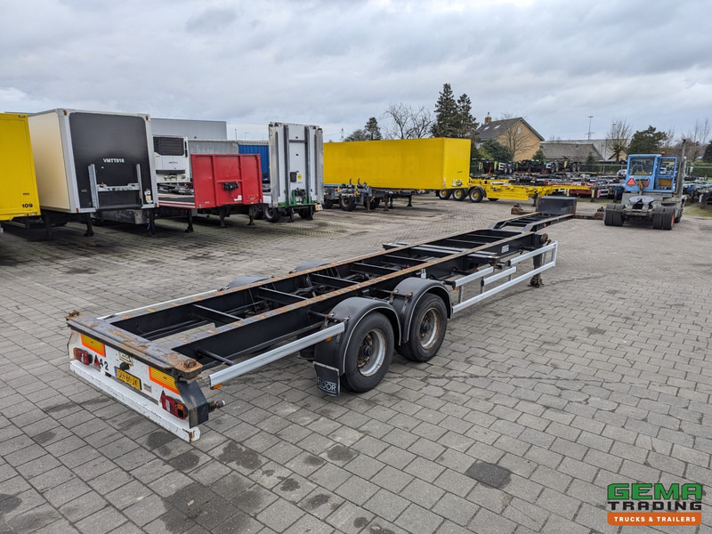 Floor FLCO 12-18 2-Assen BPW - Trommelremmen - 2x 20FT en 40FT Aansluiting - 4140KG - Puspiekabe noņemamā virsbūve/ Konteineru vedējs: foto 1 Floor FLCO 12-18 2-Assen BPW - Trommelremmen - 2x 20FT en 40FT Aansluiting - 4140KG - Puspiekabe noņemamā virsbūve/ Konteineru vedējs: foto 1