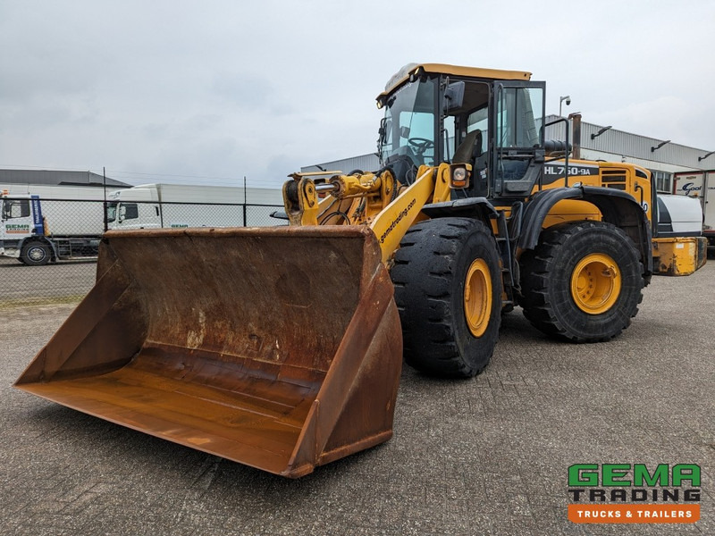 Hyundai HL760-9A Wheelloader - BM-Air overdruk unit - Cummins QSB6.7 - Engine prefilters (M33) - Riteņu iekrāvējs: foto 1 Hyundai HL760-9A Wheelloader - BM-Air overdruk unit - Cummins QSB6.7 - Engine prefilters (M33) - Riteņu iekrāvējs: foto 1