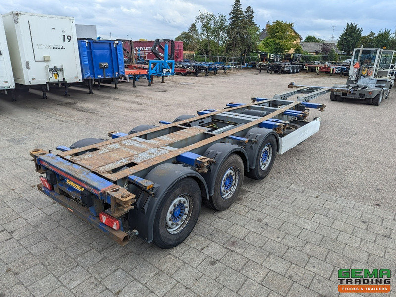 Krone SDC 27 3-Assen SAF - Lift as - Schijfremmen - Achterschuiver - 20 2x20FT/30/40FT - Puspiekabe noņemamā virsbūve/ Konteineru vedējs: foto 4 Krone SDC 27 3-Assen SAF - Lift as - Schijfremmen - Achterschuiver - 20 2x20FT/30/40FT - Puspiekabe noņemamā virsbūve/ Konteineru vedējs: foto 4
