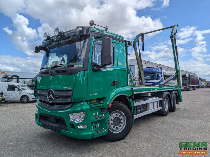 Mercedes-Benz Antos 2546 6x2/4 Dagcab - Euro6 - JOAB PortaalSysteem 18T - Weegsysteem - Uitschuifbaar - Būvgružu konteineru vedējs: foto 1 Mercedes-Benz Antos 2546 6x2/4 Dagcab - Euro6 - JOAB PortaalSysteem 18T - Weegsysteem - Uitschuifbaar - Būvgružu konteineru vedējs: foto 1