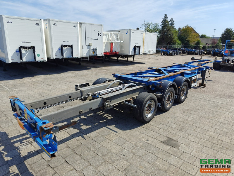 Van Hool 3B0079 3-Assen SAF - Schijfremmen - Alle aansluitingen / Universeel chassis - 10 units in stock - Puspiekabe noņemamā virsbūve/ Konteineru vedējs: foto 1 Van Hool 3B0079 3-Assen SAF - Schijfremmen - Alle aansluitingen / Universeel chassis - 10 units in stock - Puspiekabe noņemamā virsbūve/ Konteineru vedējs: foto 1