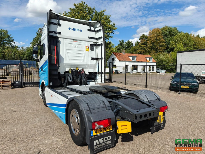 Iveco S-WAY 420 4x2 Euro6D - Dubbele Tanks - StandAirco - Navi - SMARTTacho V2 - 04/2026 APK - Vilcējs: foto 4 Iveco S-WAY 420 4x2 Euro6D - Dubbele Tanks - StandAirco - Navi - SMARTTacho V2 - 04/2026 APK - Vilcējs: foto 4