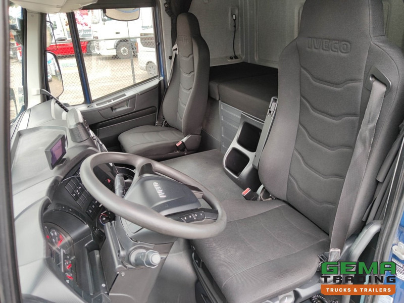 Iveco Stralis 420 Hi-Way 6x2 Euro6 Top! (T1288) - Vilcējs: foto 5 Iveco Stralis 420 Hi-Way 6x2 Euro6 Top! (T1288) - Vilcējs: foto 5