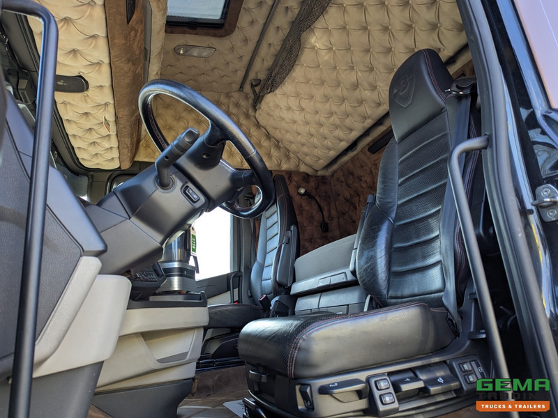 Scania S730 6x4 Topline Euro6 - V8 - Retarder - Costum Interior - Vollucht - Alcoa's - Vilcējs: foto 5 Scania S730 6x4 Topline Euro6 - V8 - Retarder - Costum Interior - Vollucht - Alcoa's - Vilcējs: foto 5