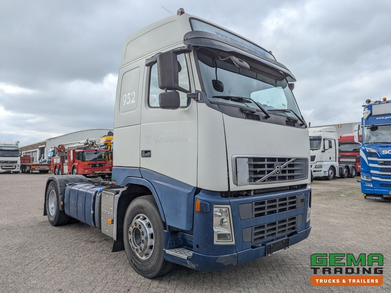 Volvo FH400 4x2 Euro5 FH400 4x2 Globetrotter Euro5 - ADR FL AT OX (T1513) - Vilcējs: foto 2 Volvo FH400 4x2 Euro5 FH400 4x2 Globetrotter Euro5 - ADR FL AT OX (T1513) - Vilcējs: foto 2