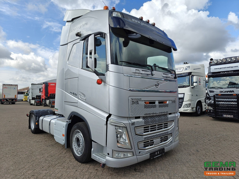 Volvo FH420 4x2 Globetrotter Euro6 - MEGA/XLOW - 573.000KM - Vilcējs: foto 2 Volvo FH420 4x2 Globetrotter Euro6 - MEGA/XLOW - 573.000KM - Vilcējs: foto 2