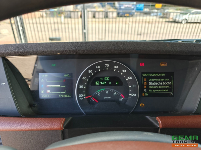Vilcējs Volvo FH420 4x2 Globetrotter Euro6 - MEGA/XLOW - 573.000KM: foto 16