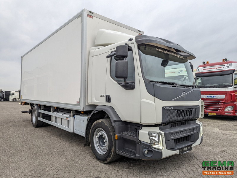 Volvo FE320 4x2 Dagcab Euro6 - Gesloten Opbouw 7.6m + Laadklep 2000KG - ZijDeuren - VolledigLuchtgeveerd - Kravas automašīna ar slēgto virsbūvi: foto 2 Volvo FE320 4x2 Dagcab Euro6 - Gesloten Opbouw 7.6m + Laadklep 2000KG - ZijDeuren - VolledigLuchtgeveerd - Kravas automašīna ar slēgto virsbūvi: foto 2