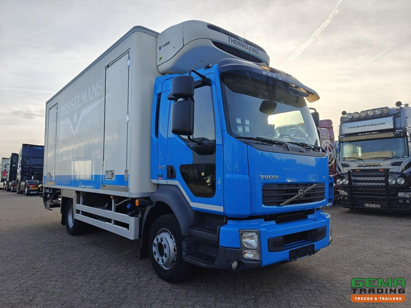 Volvo FL 240 4x2 Dagcabine Euro5 - Koel-Vriesbak 5.5m - Thermo King T-800R - Laadklep 1500KG līzingu Volvo FL 240 4x2 Dagcabine Euro5 - Koel-Vriesbak 5.5m - Thermo King T-800R - Laadklep 1500KG: foto 6 Volvo FL 240 4x2 Dagcabine Euro5 - Koel-Vriesbak 5.5m - Thermo King T-800R - Laadklep 1500KG līzingu Volvo FL 240 4x2 Dagcabine Euro5 - Koel-Vriesbak 5.5m - Thermo King T-800R - Laadklep 1500KG: foto 6