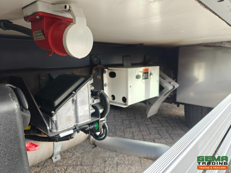 Volvo FL 240 4x2 Dagcabine Euro5 - Koel-Vriesbak 5.5m - Thermo King T-800R - Laadklep 1500KG līzingu Volvo FL 240 4x2 Dagcabine Euro5 - Koel-Vriesbak 5.5m - Thermo King T-800R - Laadklep 1500KG: foto 20 Volvo FL 240 4x2 Dagcabine Euro5 - Koel-Vriesbak 5.5m - Thermo King T-800R - Laadklep 1500KG līzingu Volvo FL 240 4x2 Dagcabine Euro5 - Koel-Vriesbak 5.5m - Thermo King T-800R - Laadklep 1500KG: foto 20