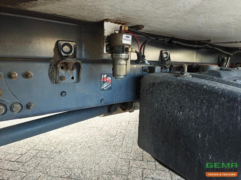 Volvo FL 240 4x2 Dagcabine Euro5 - Koel-Vriesbak 5.5m - Thermo King T-800R - Laadklep 1500KG līzingu Volvo FL 240 4x2 Dagcabine Euro5 - Koel-Vriesbak 5.5m - Thermo King T-800R - Laadklep 1500KG: foto 19 Volvo FL 240 4x2 Dagcabine Euro5 - Koel-Vriesbak 5.5m - Thermo King T-800R - Laadklep 1500KG līzingu Volvo FL 240 4x2 Dagcabine Euro5 - Koel-Vriesbak 5.5m - Thermo King T-800R - Laadklep 1500KG: foto 19